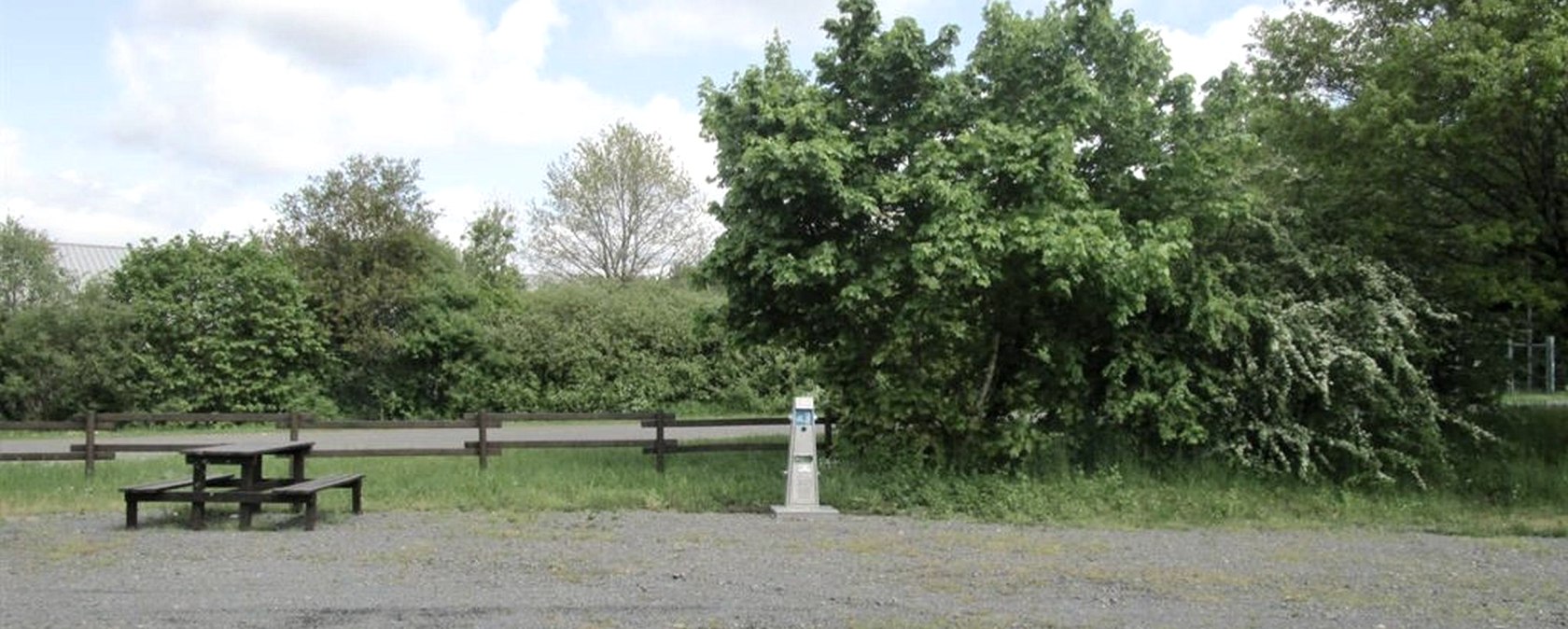 Wohnmobilstellplatz Üttfeld, © Tourist-Information Islek Wohnmobilstellplatz Üttfeld, © Tourist-Information Islek