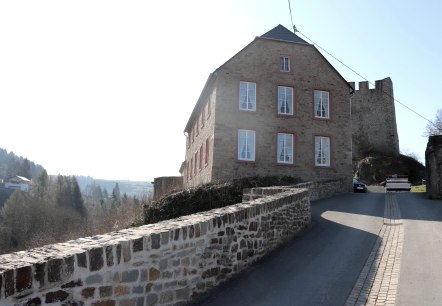 castle ruins Dasburg, © Tourist-Information Islek, Ingrid Wirtzfeld castle ruins Dasburg, © Tourist-Information Islek, Ingrid Wirtzfeld