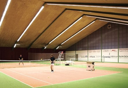 Tennishalle Krautscheid, © Andreas Zwank, Gasdthaus Islekhöhe Tennishalle Krautscheid, © Andreas Zwank, Gasdthaus Islekhöhe