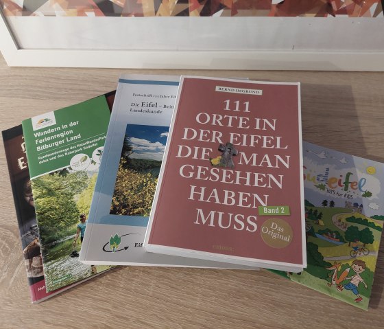 Bücherauswahl, © U. Schares Bücherauswahl, © U. Schares