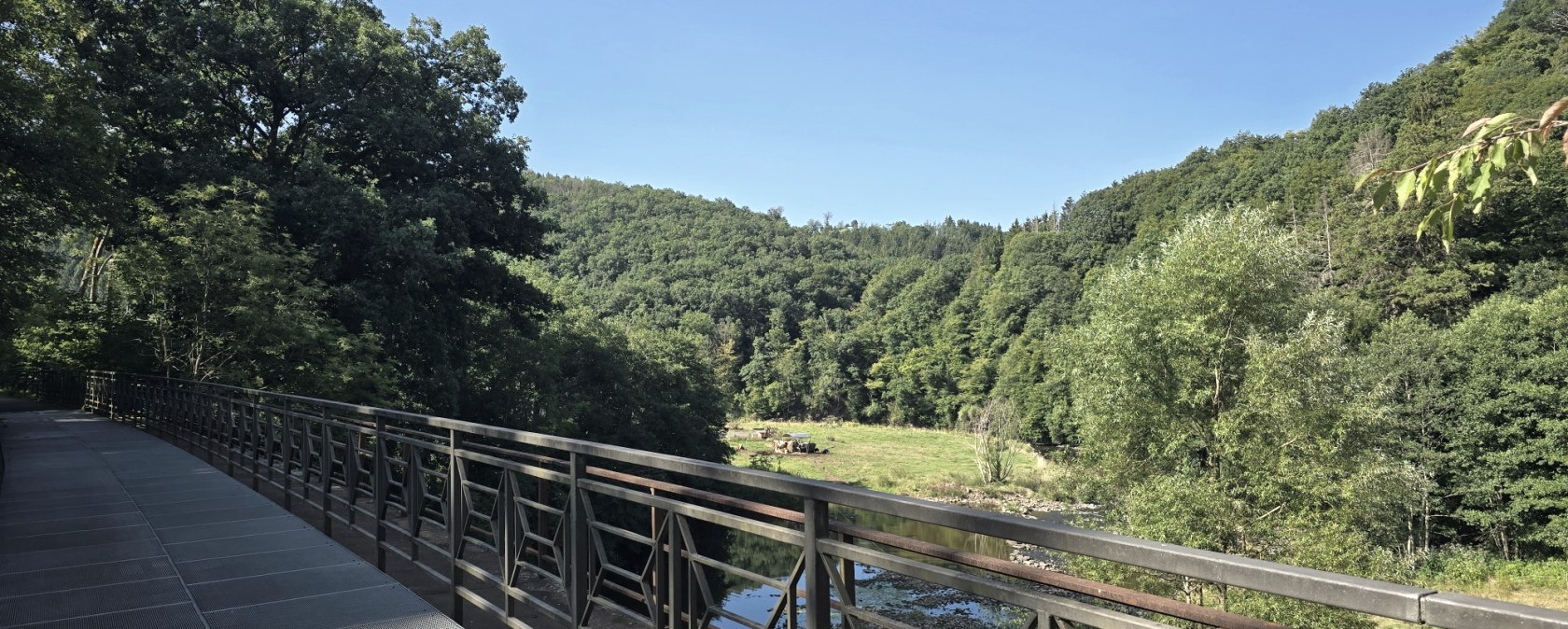 Prüm-Radweg - ehemalige Eisenbahnbrücke, © Tourist-Information Islek
