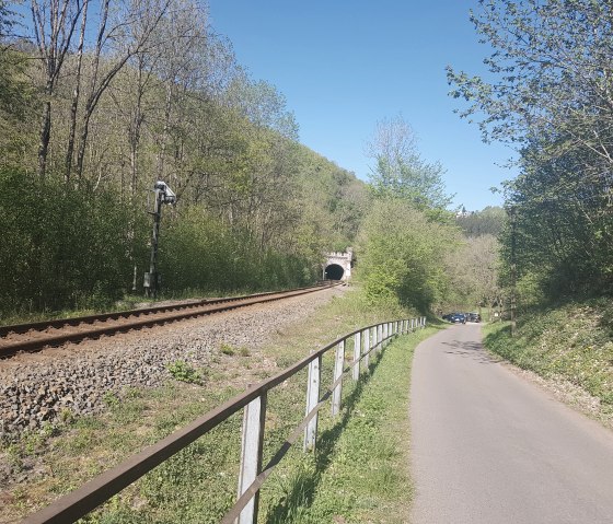 Kyll fietspad bij Speicher, © Uschi Hallet- Tourist-Information Bitburger Land