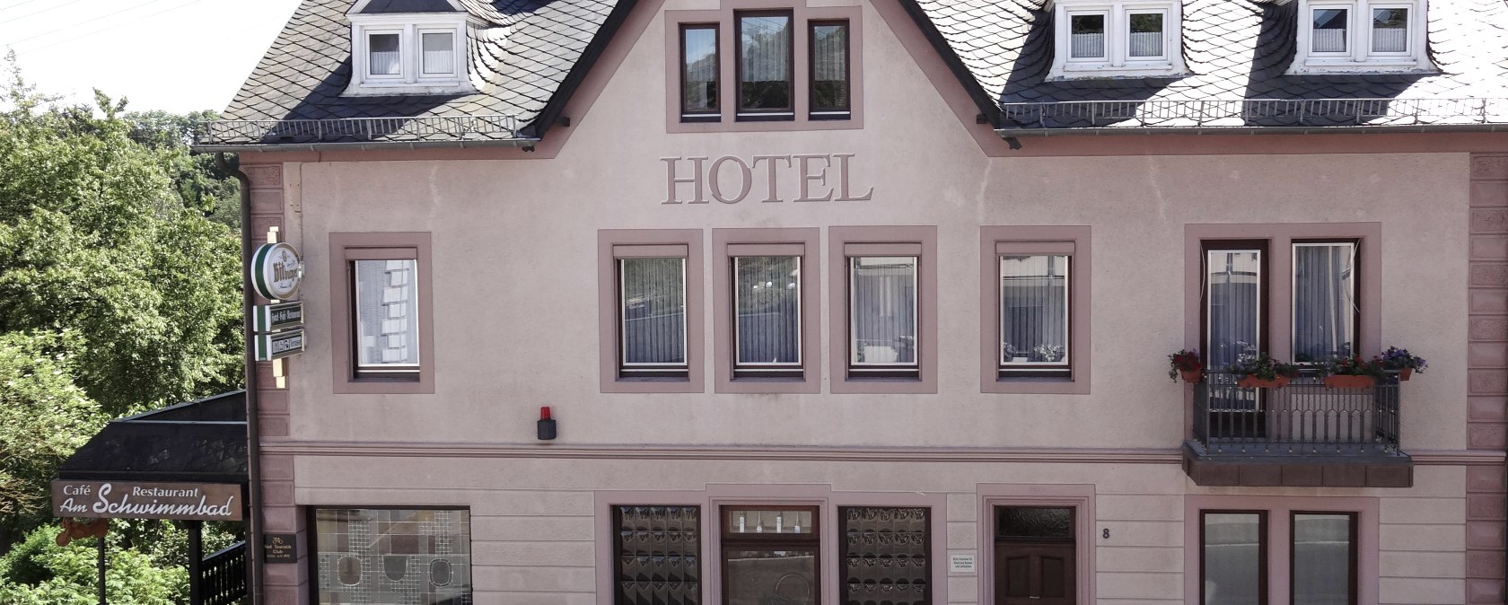 Hotel-Café-Restaurant Am schwimmbad, © Jeroen van der Zalm