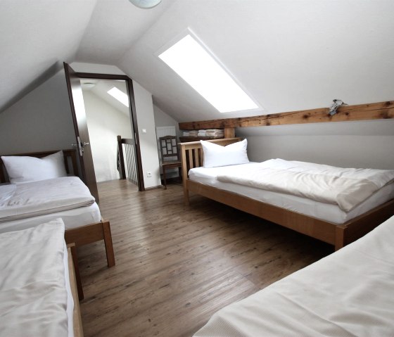 4-Bettzimmer Dachgeschoss, &copy; Harald Geimer