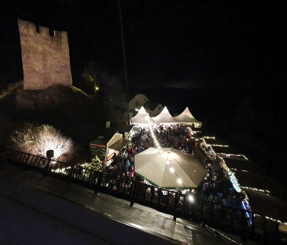 Weihnachtliche Stimmung auf der Dasburg, © Fabian Bormann