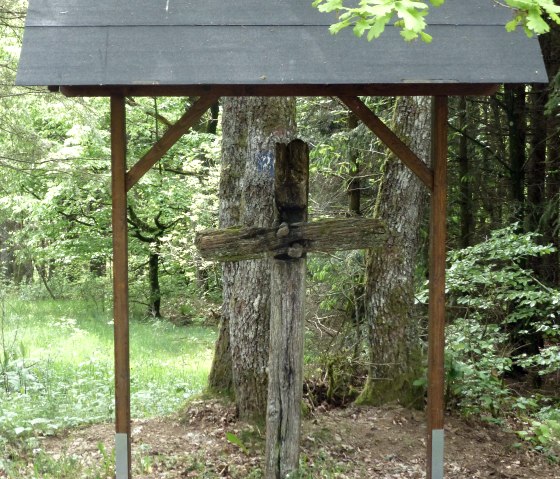 Wooden cross on the Klingelslei (cross no. 6), © Andrea Gierenz