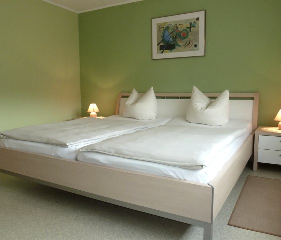 Kamer, © Hotel am Schwimmbad