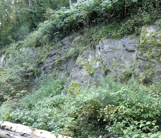 Gestein am Wegrand, &copy; Tourist-Information Islek