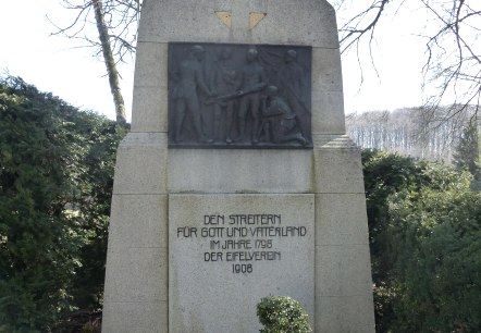 Klöppelkrieg-Denkmal Arzfeld (2), © Tourist-Information Islek, Ingrid Wirtzfeld