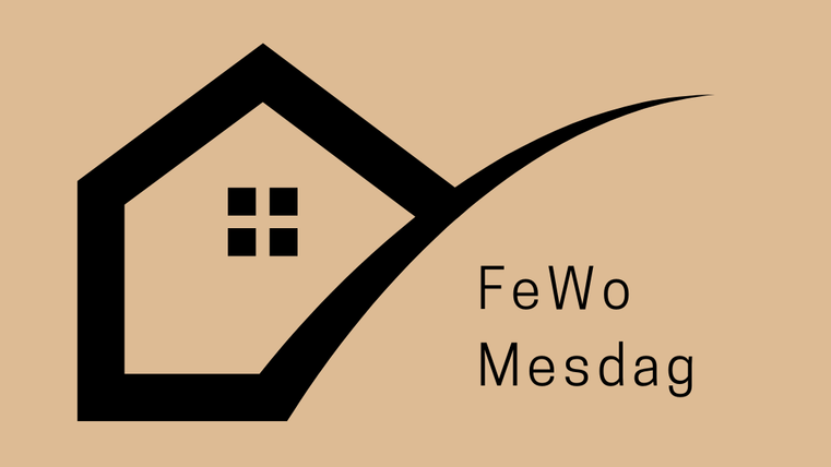 Ein einfaches, modernes Logo mit einem stilisierten Haus. Der Schriftzug "FeWo Mesdag" ist elegant und klar gestaltet.