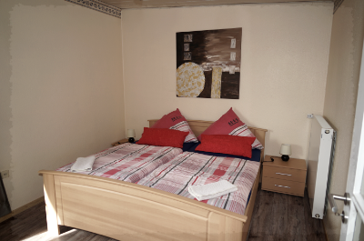 wide view bungalow bedroom2, © Gerta Zwicker
