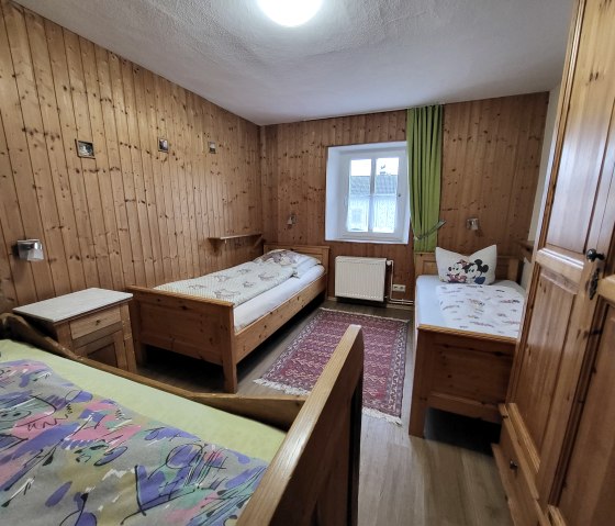 3-Bett-Zimmer, &copy; Tourist-Information Islek
