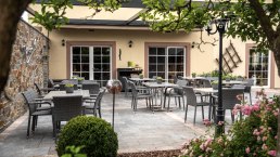 Biergarten, © TI-Prüm/ Altes Backhaus Diana Hens