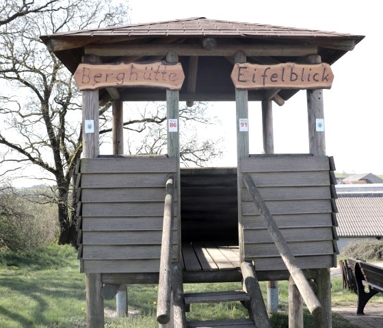 Hut near Lauperath, © Tourist-Info Islek, Ingrid Wirtzfeld